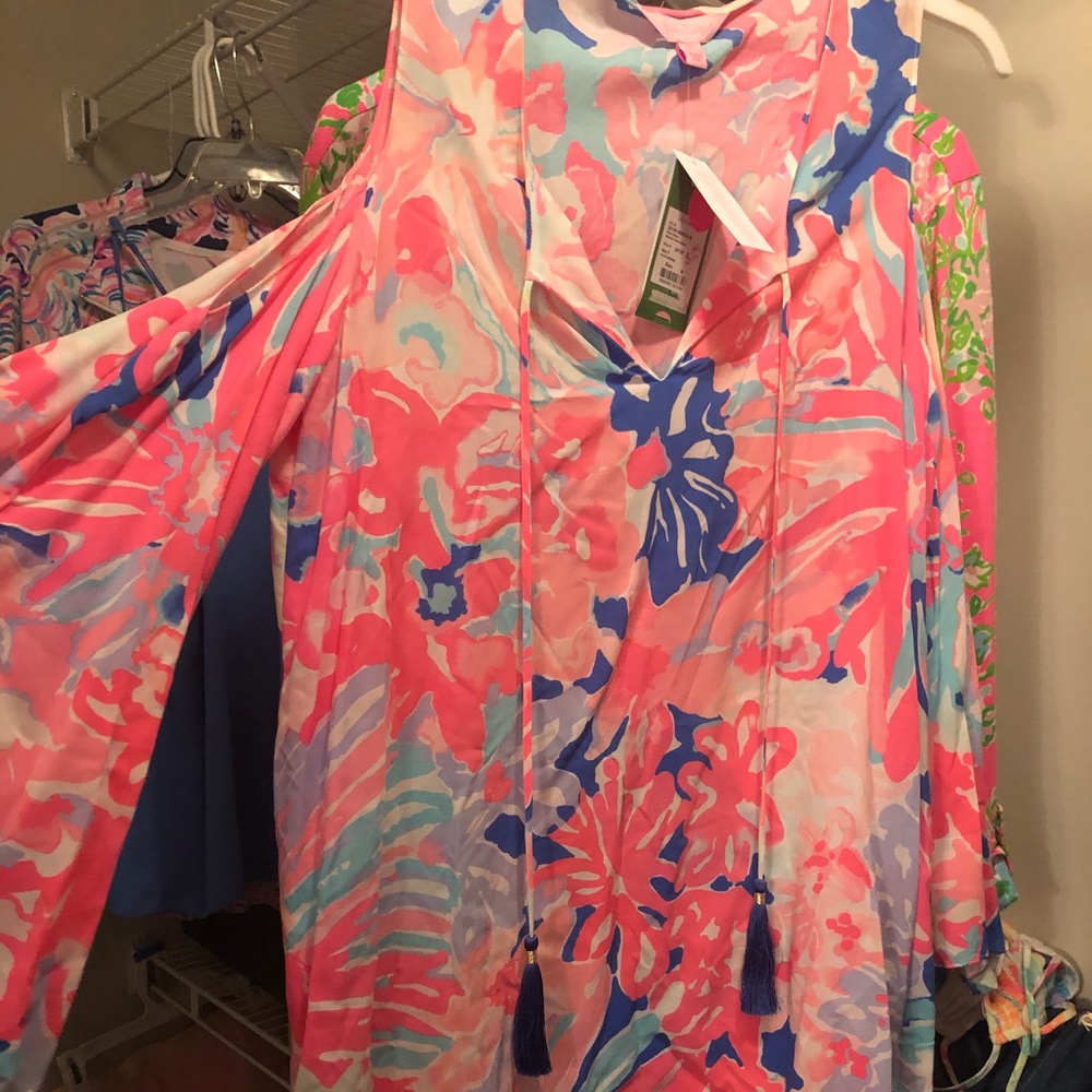 Lilly Pulitzer cold shoulder Dress